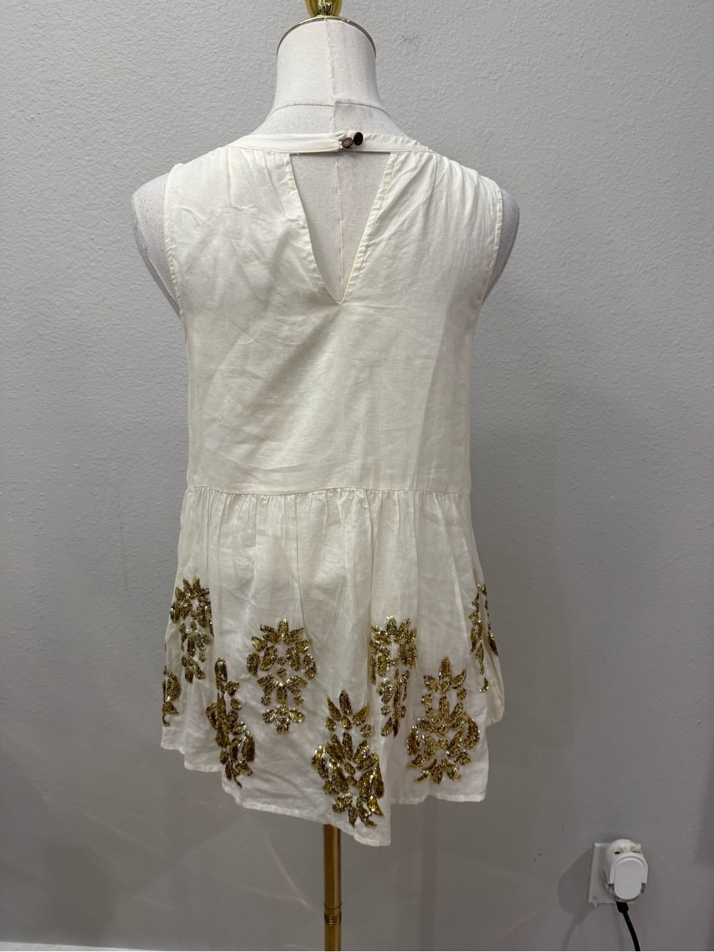 Maeve Anthropologie Simona Sequined
Babydoll Blouse XS - Picture 6 of 7